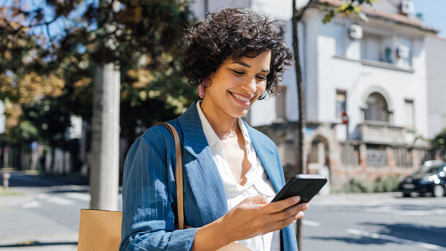 Get your paycheck a day early<sup>2</sup> with Direct Deposit